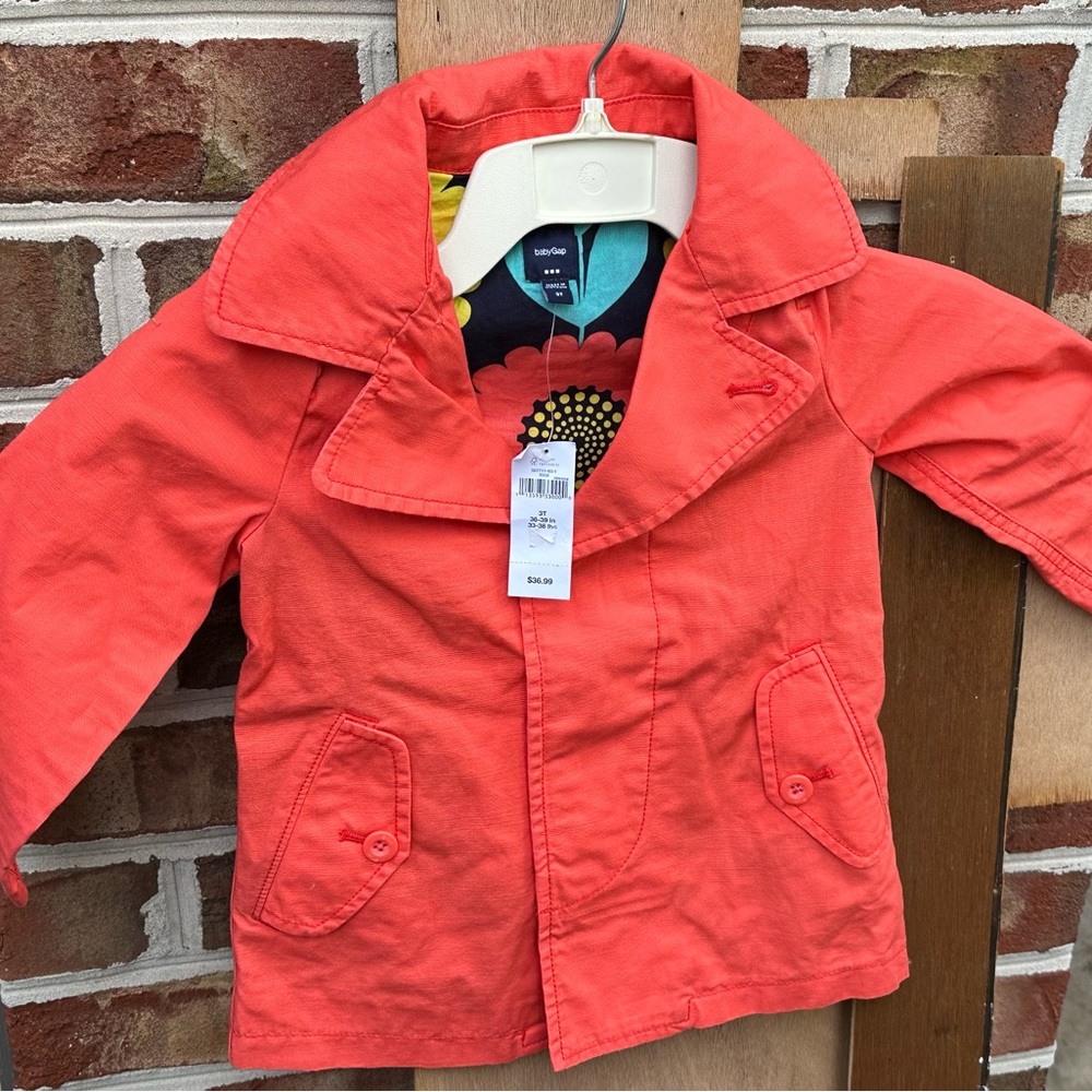 Gap coral jacket, 3T, New!